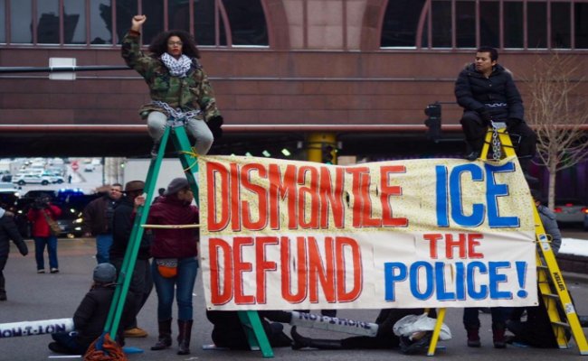 12 Protesters Arrested After Protests Block Traffic In Downtown Chicago